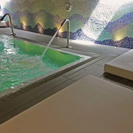 Szálloda Prestige Victoria 3*