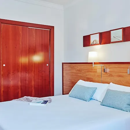 Prestige Victoria 3* Roses