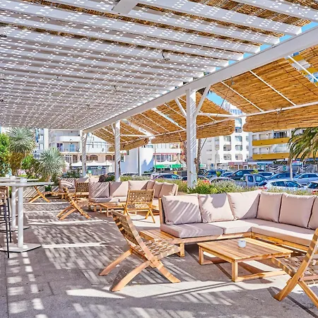 Prestige Victoria Hotell
