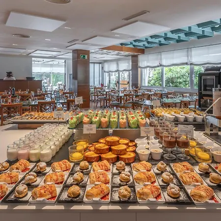 Prestige Victoria Hotell 3*