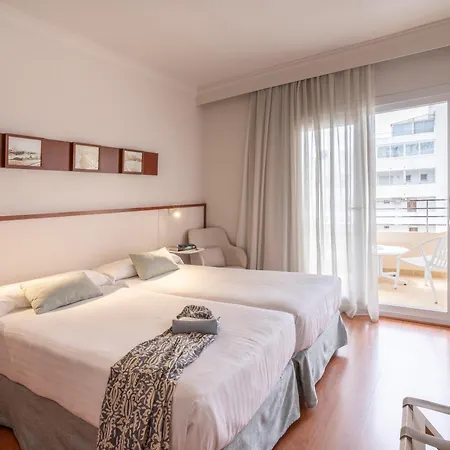 Prestige Victoria Hotell 3*
